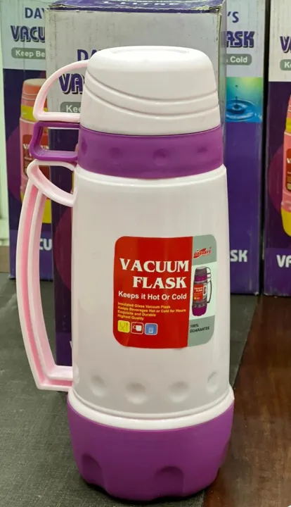 Insulated%20Water%20Bottle%20Day%20and%20Days%20Vaccum%20Flask%20for%2012%20hours%20hot%20and%20cold%20-%20Image%202