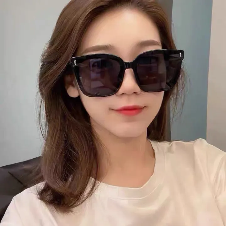Korean%20style%20black%20couple%20glasses%20Big%20Frame%20Fashion%20sunglasses%20UV400%20two%20UV%20protection%20reflective%20-%20Image%208