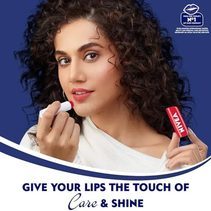 Nivea%20Caring%20Lip%20Balm%20Strawberry%20Shine%20-%20Image%205