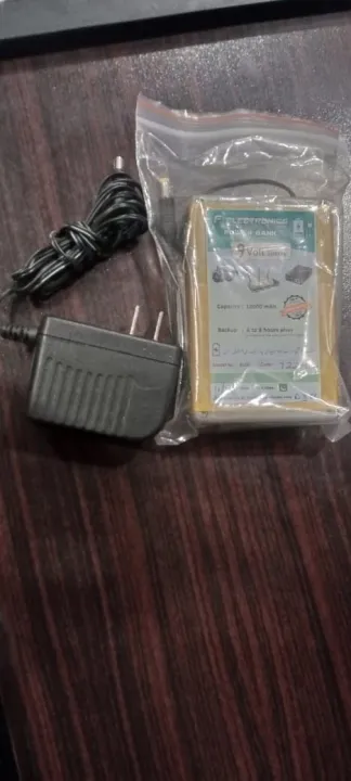 WiFi%20Router%20Power%20Bank%209v%20Volts%20UPS%20Technology%20With%20Branded%20Charger%20%7C%2010000%20plus+%20mAh%20(6%C2%A0to%208)Hourse%20Guaranteed%20Backup%20%7C%20Tp%20Link-Tenda-PTCL%20%7C%20Fiber%20Base%20Router%20-%20Image%202