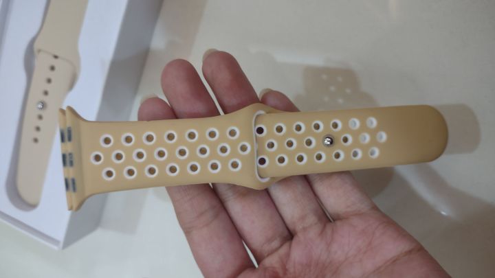 OALE%20OS7%20Smart%20Watch%201.85%20Large%20Screen%20Magnetic%20Attraction%20Wireless%20Charging%20Duol%20Motion%20Detection%20Mode%20Multiple%20App%20-%20Image%204