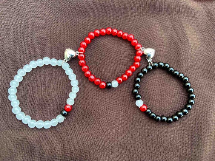 Friendship%20magnet%20bracelet%20for%20trio%20trio%20magnet%20bracelets%20bracelet%20for%20a%20group%20of%20three%20besties%20best%20friends%20bracelet%20-%20Image%206