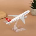 Turkish Airlines B777 Diecast Airplane Model 16cm | 1:400 Metal Aircraft Model Toy | Premium Decoration & Collectible. 