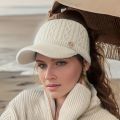 Autumn and Winter Woolen Duck Tongue Cap Teenage Fashion Versatile Hat Female Leakage Ponytail Outdoor Padded Warm Knitted Cap.