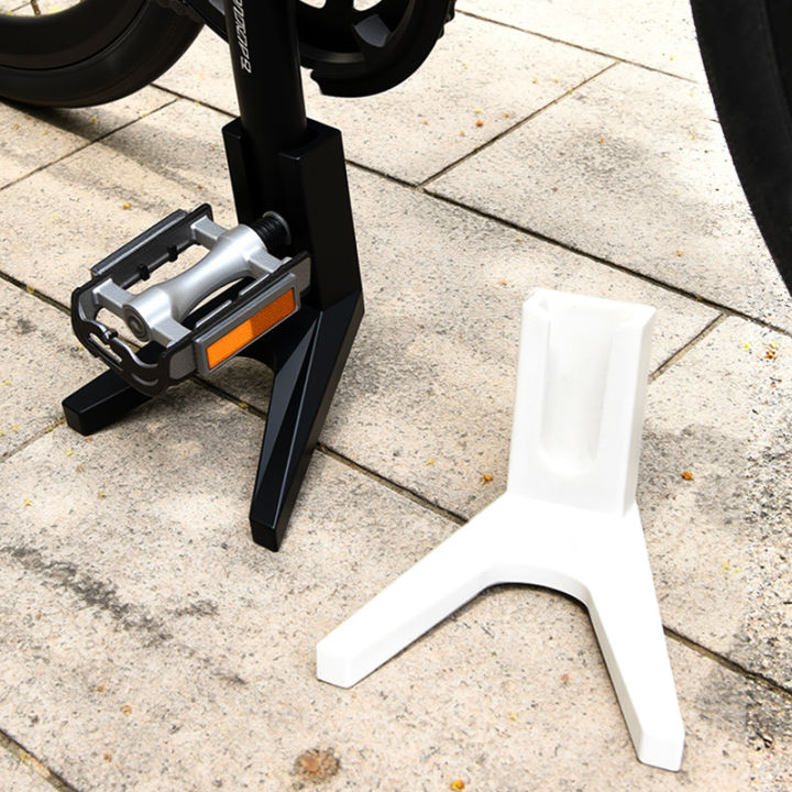 Outdoor%20portable%20bicycle%20road%20bike%20support%20stand,%20bicycle%20posing%20magic%20tool,%20wind-resistant%20and%20easy-to-install%20stand%20-%20Image%203