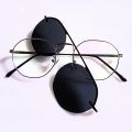 Eye frame with polarized attachment mirror. 