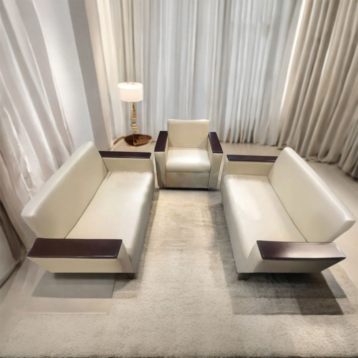 Lacquered Sofa Set