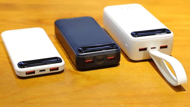 REMAX RPP-522 30000mAh PD20W+QC22.5W Fast Charging Digital Display ...