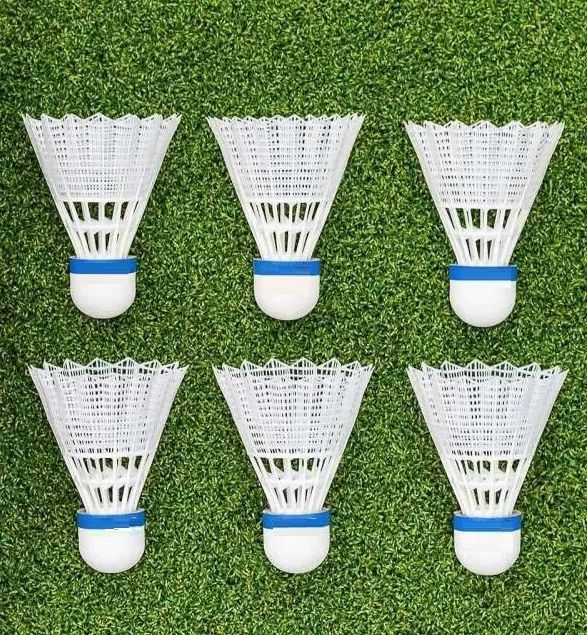 Smash%20500%20Plastic%20Badminton%20Shuttlecocks%20Cork%206Ps%20Cock%20-%20Image%205