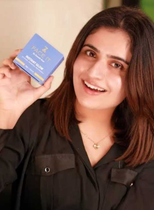 Face%20It%20Instant%20Glow%20Cream%20By%20Zarpash%20Khan%20Premium%20Skincare%20Product%20For%20Radiant%20Skin%20-%2050g%20-%20Image%207