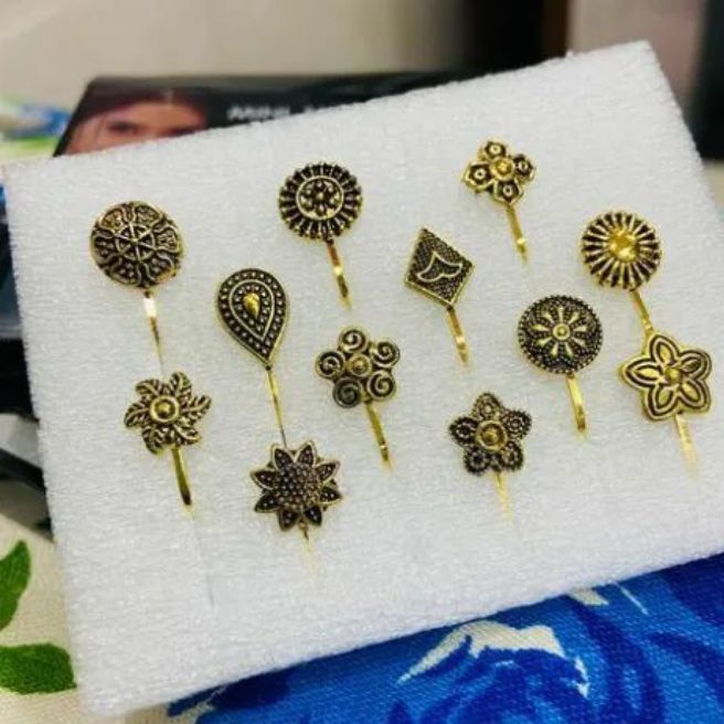 Oxidised%20Nose%20Pin%2012%20piece%20pack%20%7C%20Studs%20Nose%20Pin%20%7C%20Press%20On%20Nose%20Pin%20%7C%20Combo%20Nose%20Pin%20Press%20On%20Nose%20Pin%20%7C%20Oxidised%20Nose%20Pin%20For%20Women%20&%20Girls%20-%20Image%203
