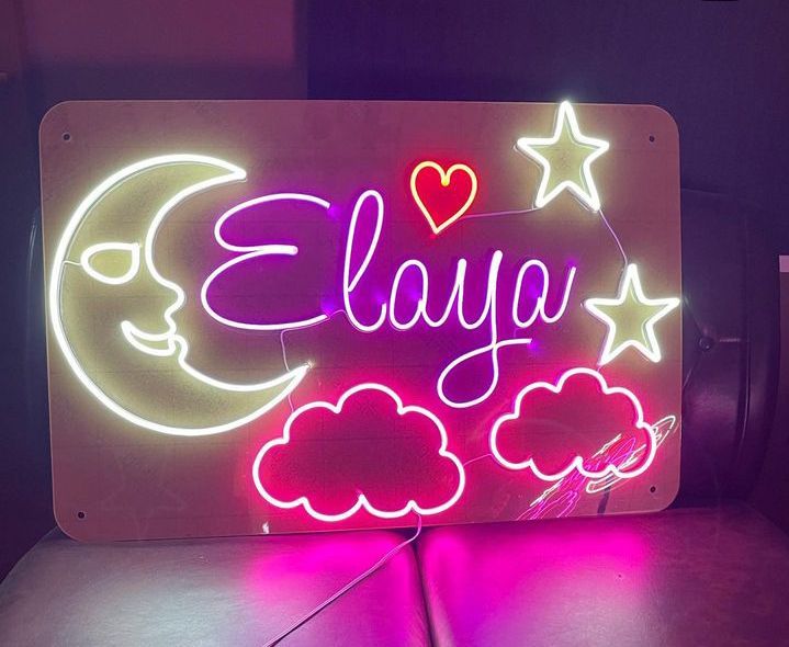 Customised%20Neon%20Sign,%20Your%20Choice%20Neon%20-%20Image%202