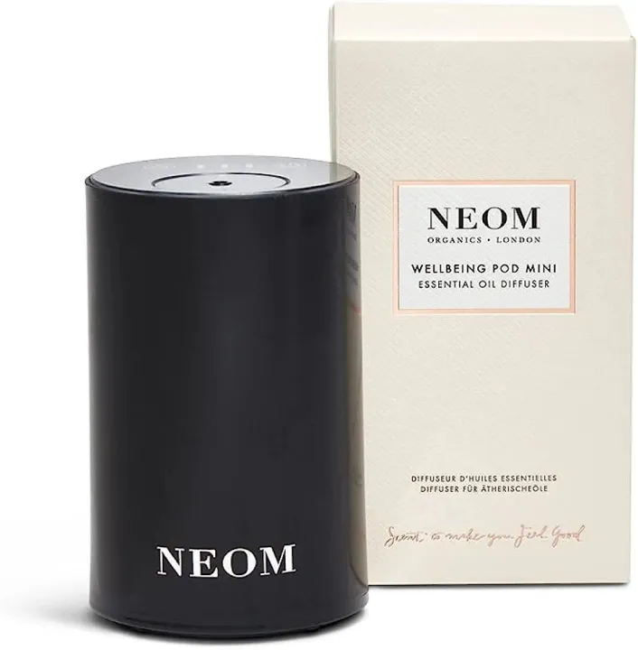 NEOM%20%E2%80%93%20Portable%20Wellbeing%20Pod%20Mini%20Essential%20Oil%20Diffuser%20Black%20%7C%20Rechargeable%20USB%20&%20Waterless%20%7C%20Aromatherapy%20Oil%20Diffuser%20for%20Small%20Spaces%C2%A0%20-%20Image%207