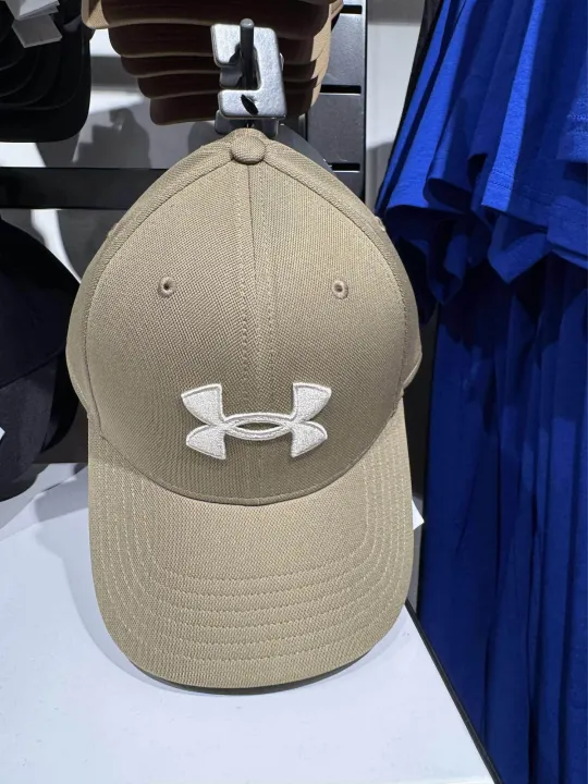 Under%20Armour%20Blitzing%20Low%20Men's%20Adjustable%20Cap%20-%20Image%208