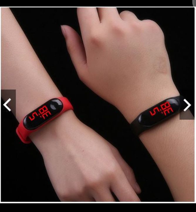 Touch%20LED%20Bracelet%20Digital%20Watch%20For%20Boys%20and%20Girls%20Kids%20Waterproof%20Sport%20Watch%20-%20Image%206