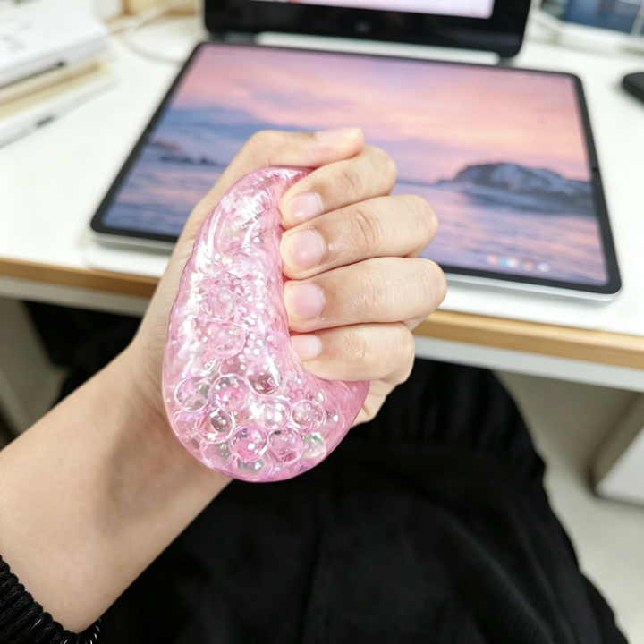Hot%20Mini%20Glitter%20Dumpling%20Pressure%20Ball%20Sensory%20Squeeze%20Toy%20Realistic%20Steamer%20Bun%20Stress%20Reliever%20Soft%20Pinch%20Decompression%20-%20Image%205