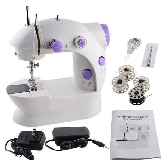 mini%20sewing%20machine%20-%20Image%204