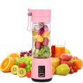 Potable and rechargeable battery juice blender. 