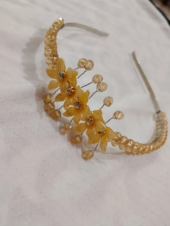 Stylish%20Fancy%20Hair%20Bands%20for%20Girls%20-%20Image%205