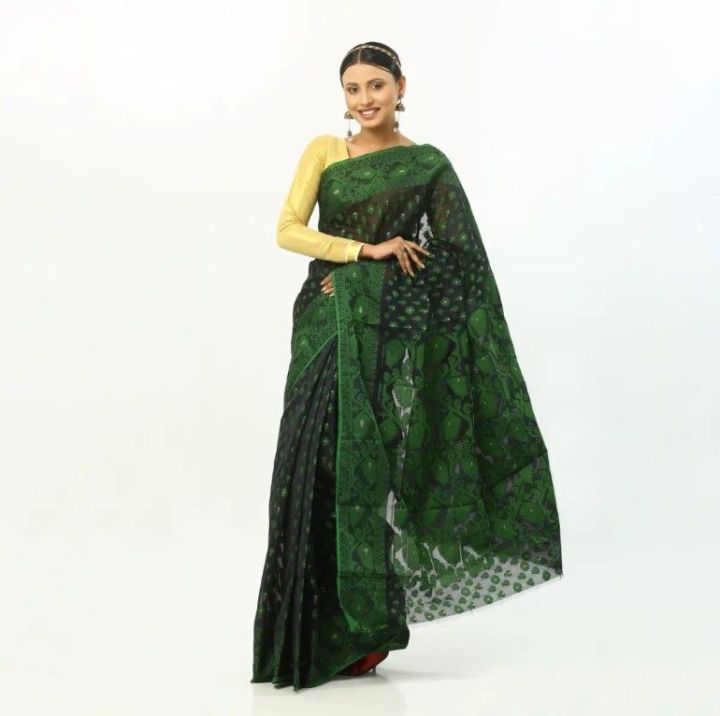 Tangail%20black%20green%20combination%20jamdani%20saree/matching%20jamdani%20saree%20-%20Image%205