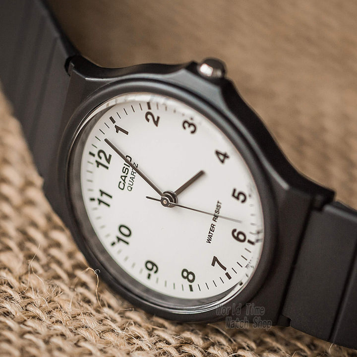 Casio%20Watch%20Classic%20Stylish%20Simplicity%20Design%20Digital%20Display%20Quartz%20Movement%20Water%20Resistant%20Men's%20And%20Women's%20MQ-24-7B/7B2%20-%20Image%202