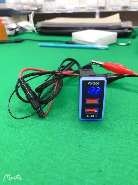 USB%20QC%203.0%20+%20digital%20voltmeter%20with%20microfilter%20tap%20for%20Honda%20-%20Image%203