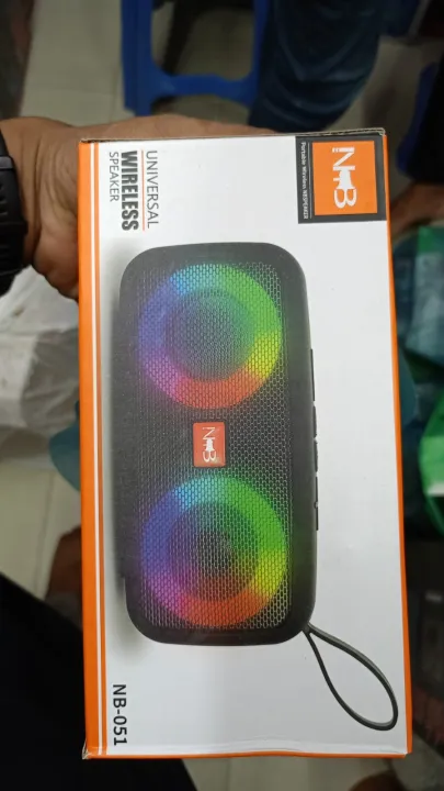 Soundbox%20V8%20Transparent%20RGB%20Light%20NB-051%20Bluetooth%205.0%20Portable%20Wireless%20Speaker%20-%20Image%204