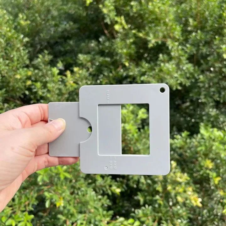 Portable%20and%20Versatile%20Viewfinder%20-%20Your%20Essential%20Tool%20for%20Painting%20and%20Drawing!%20-%20Image%203