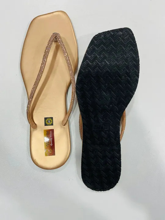 2024%20Fashion%20Flat%20Slippers%20for%20Women%20-%20Stylish%20Ladies%20Sandals%20-%20Image%203