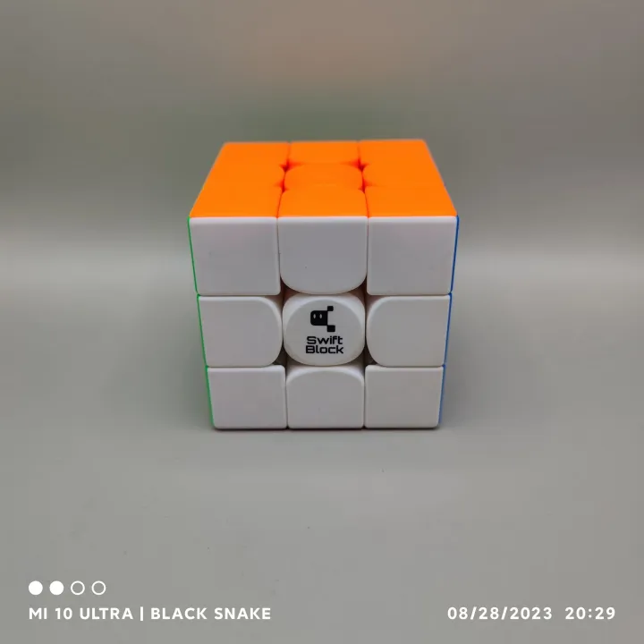 GAN%20SWIFT%20BLOCK%20RUBIK'S%20CUBE%20-%20Image%202