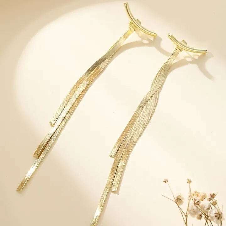 Long%20Snake%20Chain%20Earrings%20for%20Women%20Golden%20Glossy%20Arc%20Geometric%20Statement%20Minimalist%20Fashion%20Jewelry%20Gifts%20-%20Image%202