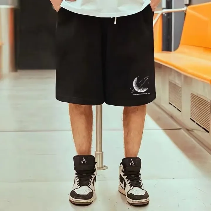 M-8XL%20Oversized%20Shorts%20Men%20China-Chic%20Style%20Moon%20Printed%20High%20Street%20Loose%20Couple%20Five-point%20Shorts%20Basketball%20Short%20Pants%20-%20Image%205