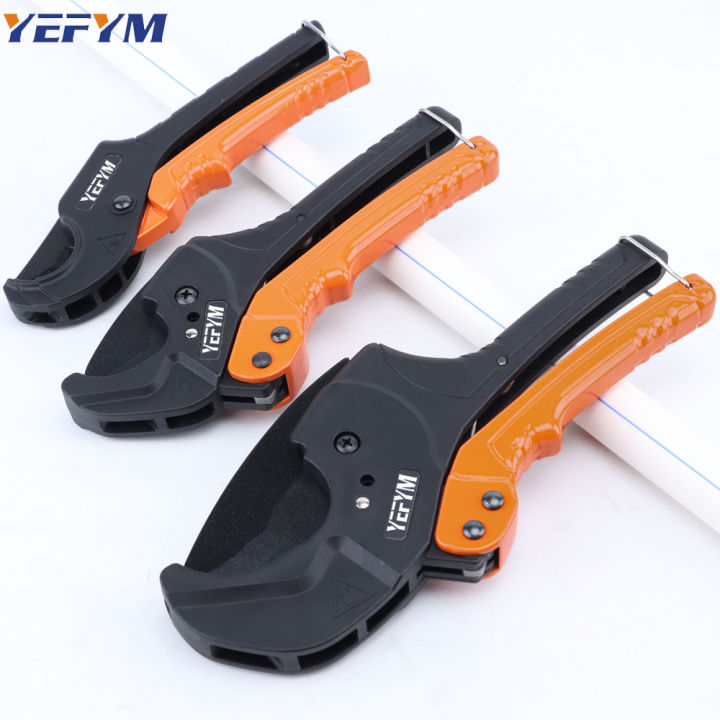 PVC Pipe Cutter,Cuts up to 2-1/4