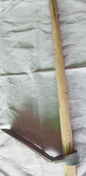 Big%20Size%20Kodalo/%20Kuto%20With%203%20Feet%20Long%20Handle%20-%20Image%203