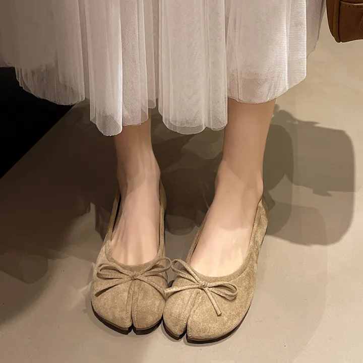 Fashion%20Suede%20Split%20Toe%20Women%20Bow%20Tabi%20Ballet%20Flats%20Spring%20Autumn%20Comfortable%20Walking%20Lazy%20Loafers%20Casual%20Girls%20Dance%20Shoes%20-%20Image%203