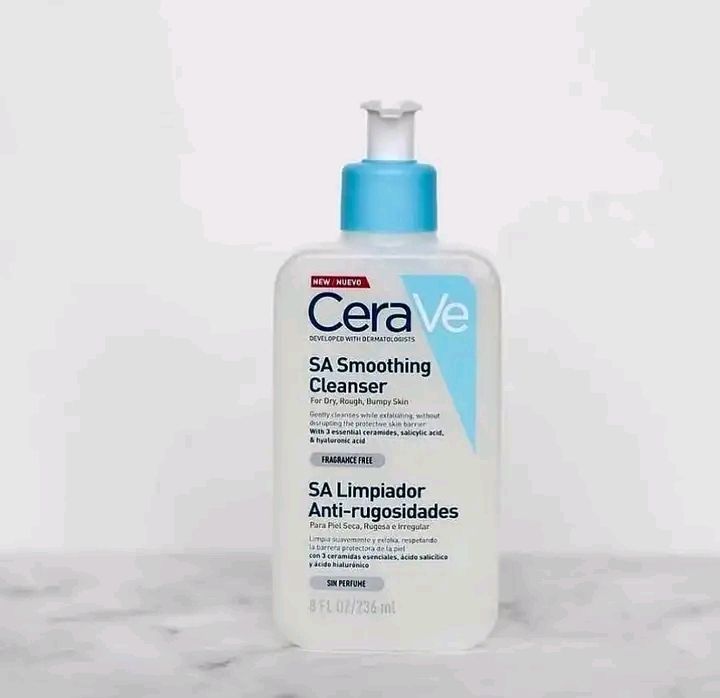 Cerave SA Smoothing Cleanser 236ml