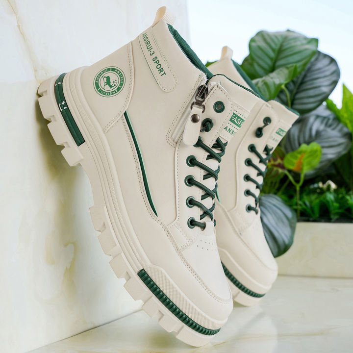 Men's%20high%20top%20denim%20boots,%20casual%20sports%20shoes,%20trendy%20and%20fashionable%20men's%20boots%20-%20Image%203