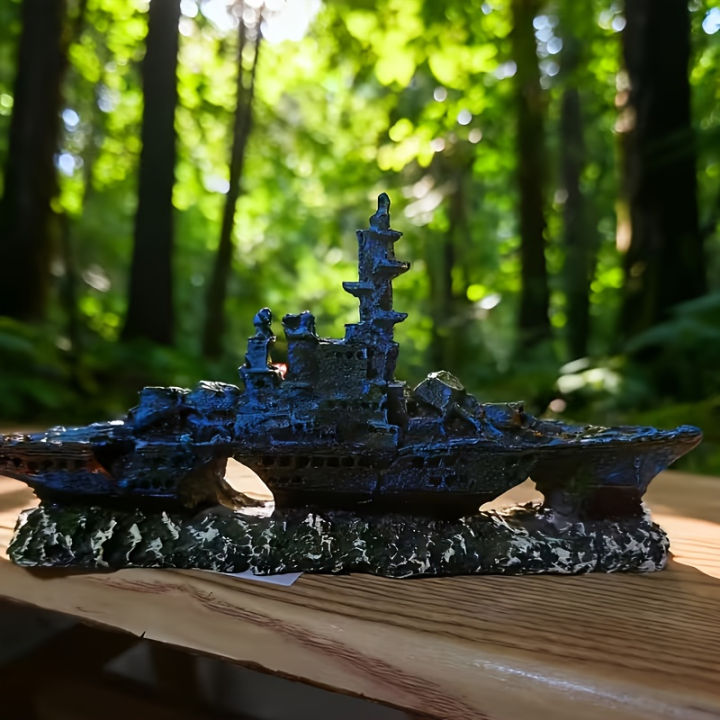 Aquarium%20Decoration%20Shipwreck%20Landscape%20with%20Textured%20Rock%20Design%20-%20Fish%20Habitat,%20Solid%20Structure%20Suitable%20for%20Aquatic%20Pets%20-%20Image%206