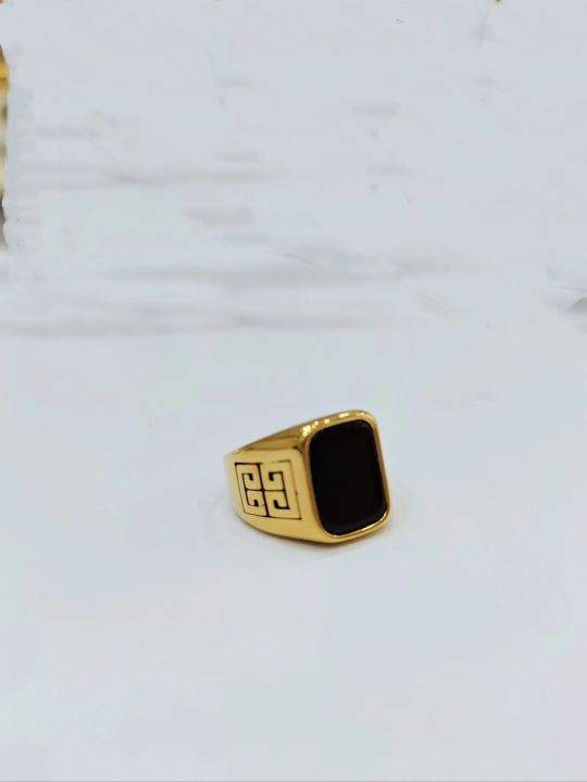 New%20Gold%20plated%20italian%20style%20ring%20Black%20stone%20style%20ring%20for%20Boys%20and%20men%20-%20Image%202
