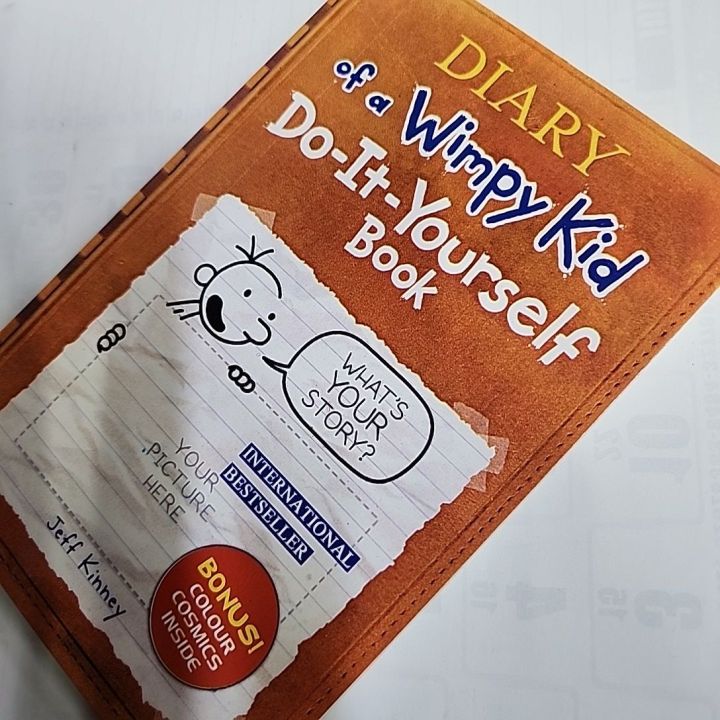 Diary%20Of%20A%20Wimpy%20Kid%20Do-it%20Yourself%20book%20by%20Jeff%20Kinny%20-%20Image%202