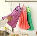 1Pc - Soft Towels Bath Kitchen Towel Bathroom Kitchen Absorption Hand Towel Soft Plush Hanging Wipe Bathing Towel Red - Random Colors. 