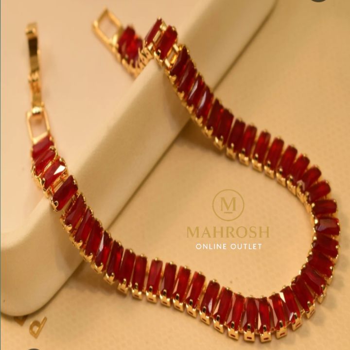 Luxury%20Baguette%20Cut%20Crystal%20Bracelet%20for%20Women%20-%20Elegant%2018K%20Gold%20Plated%20Tennis%20Bracelet%20-%20Red,%20Black%20&%20Champagne%20Colors%20-%20Image%206