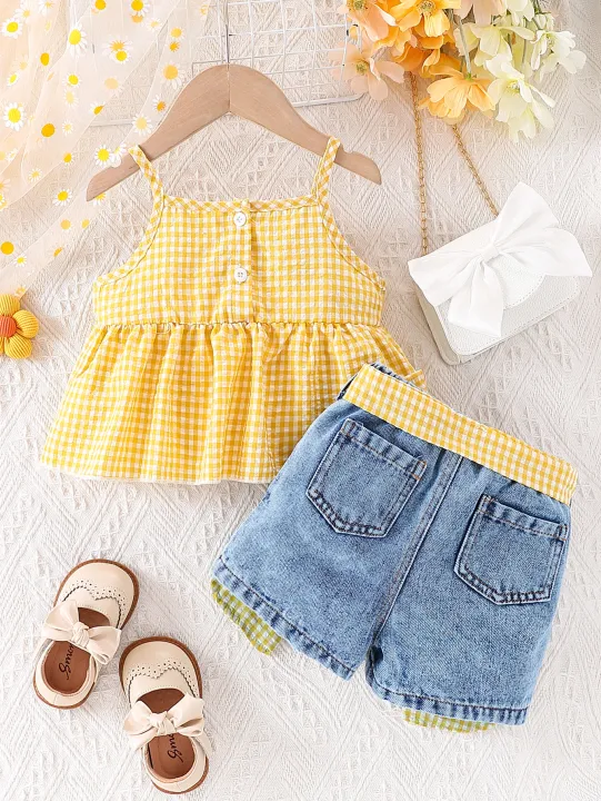 Summer%20Baby%20Girls%20Clothing%20Set%20&%20Denim%20Shorts%20Set%202-6Y%20%7C%20Yellow%20Plaid%20Ruffled%20Cami,%20Distressed%20Denim%20with%20Bow%20%7C%20Soft%20Breathable%20-%20Image%202