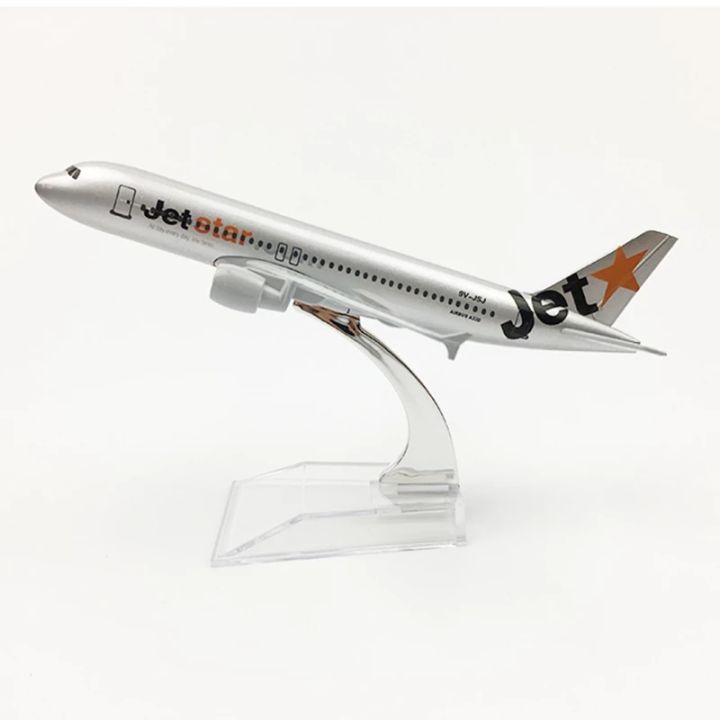 A320%20Jetstar%20Airlines%20Aeroplane%20Model%2016cm%20Simulation%20Airbus%20Metal%20Diecast%201:400%20Airplane%20Alloy%20Model%20Collections%20Gift%20Display%20-%20Image%206