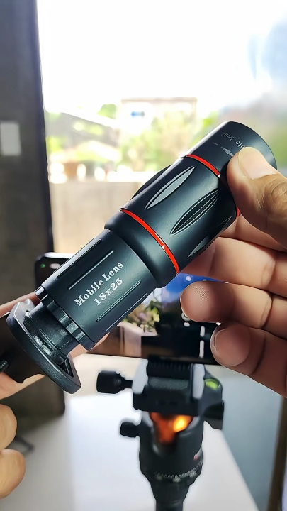 Apexel 18x25 Mobile Zoom Lens | 18X HD Telescope Camera Lens with Clip | Long Distance Photography, Moon Shot, Travel, Sports, Wildlife, Concert Zoom Lens for All Smartphones