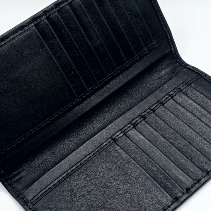 Premium%20Cow%20Leather%20Men's%20Wallet%20with%20Multiple%20Card%20Slots%20and%20Cash%20Compartments%20-%20Image%206