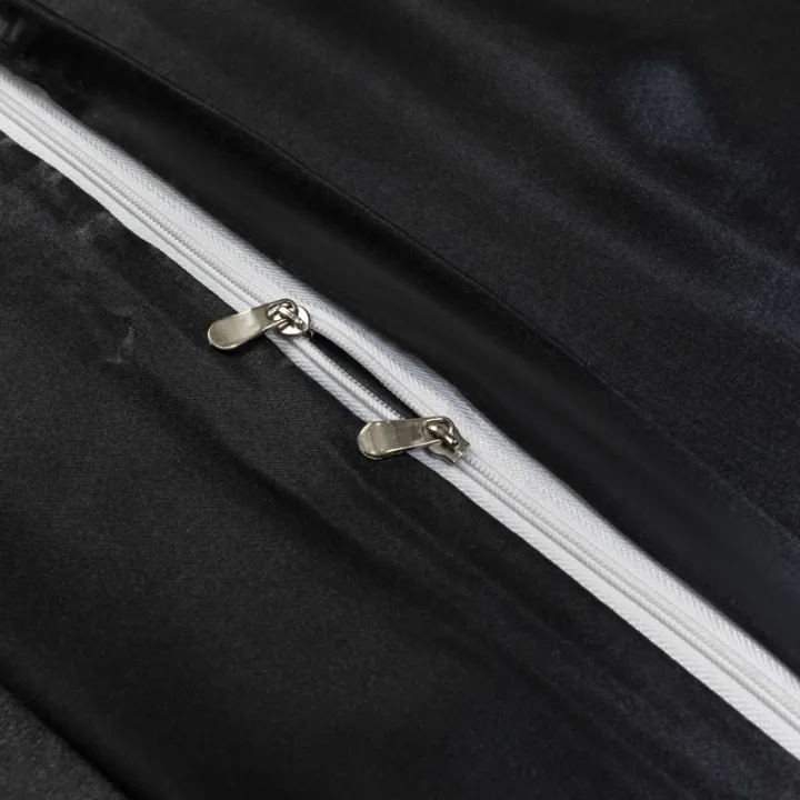 Black%20Luxury%20Ice%20Silk%20Bedding%20Set%20Satin%20Silky%20Duvet%20Cover%20Set%20With%20Pillowcase%20High-end%20Home%20Textiles%20Solid%20Color%20Bed%20Cover%20Sets%20-%20Image%205