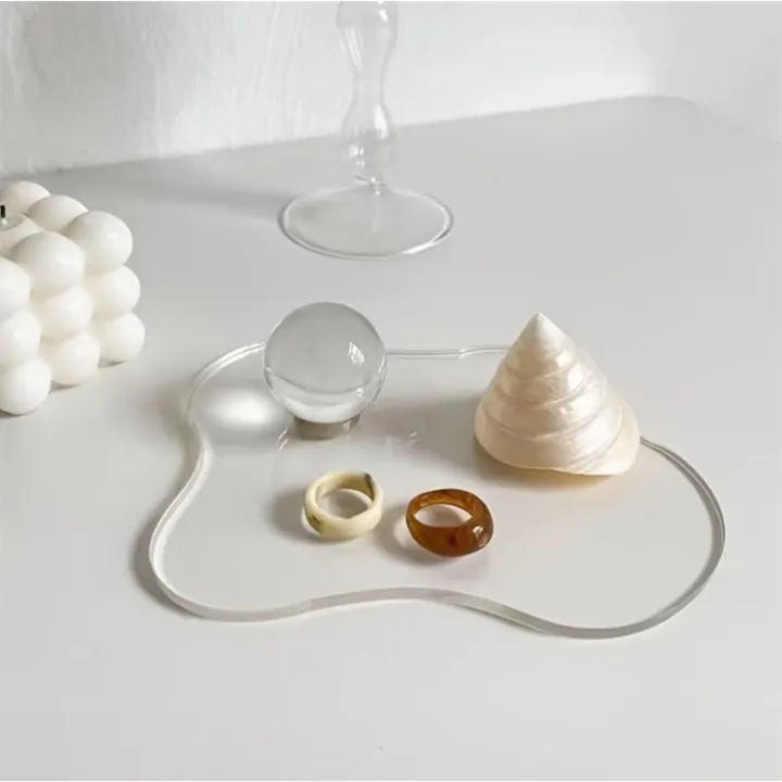 Acrylic%20Cloud-Shaped%20Coaster%20-%20Heat-Resistant,%20Non-Slip%20Drink%20Mat%20for%20Coffee%20&%20Tea%20Cups,%20Perfect%20for%20Dining%20&%20Living%20Room%20Decor%20-%20Image%206