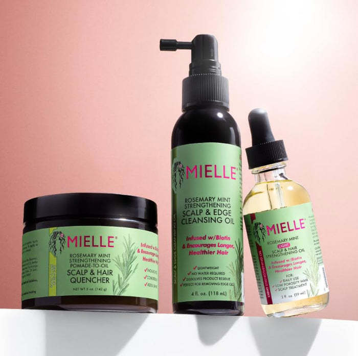 Mielle%20Organics%20Rosemary%20Mint%20Scalp%20&%20Hair%20Strengthening%20Oil%20for%20All%20Hair%20Types%2059ml%20-%20Image%208