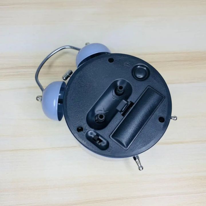 Alarm%20clock%20With%20Twin%20Bell%20-%20Image%205